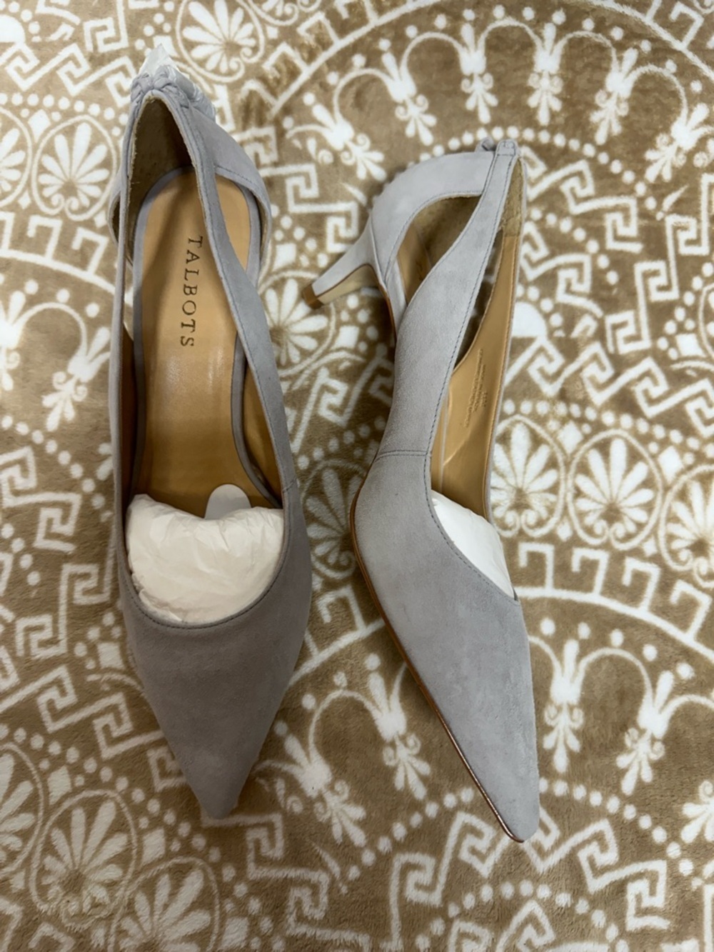 Talbots NEW Eri Tasseled Cut Out Grey Leather Womens 11.0 Kitten Heels Pumps